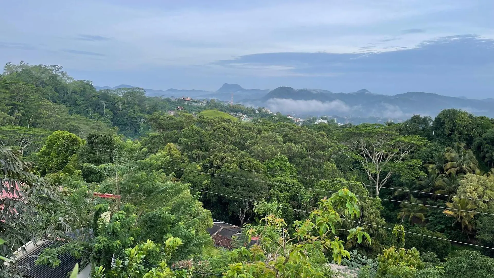 Pekoetrails Hantana Homestay Kandy